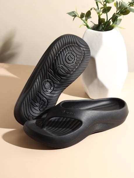 Yoho Footwear - Buy Yoho Footwear Online at Best Prices in India ...