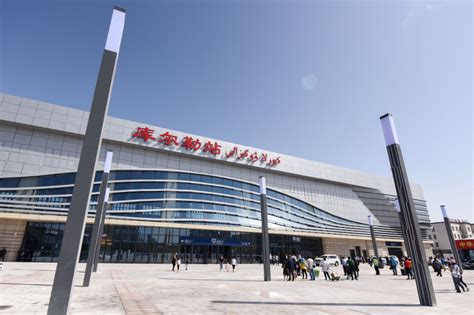 库尔勒机场旅客吞吐量突破100万人次 - 中国日报网