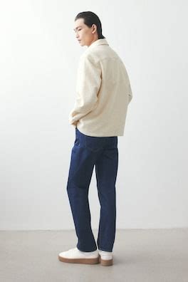 Loose Fit Waffled overshirt - Cream - Men | H&M IN