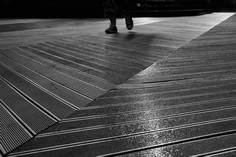 Understanding The Lifespan Of Vinyl Flooring