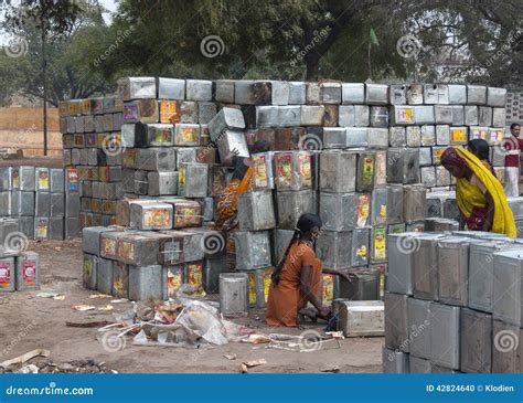 Recycling Operation of Empty Metal Cooking Oil Cans. Editorial Image ...