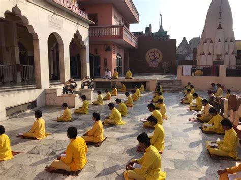 Explore Ashrams & Spiritual Serenity in Varanasi