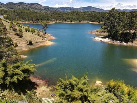 LA MADRIGUERA (Guatape) - Lodge Reviews, Photos, Rate Comparison ...