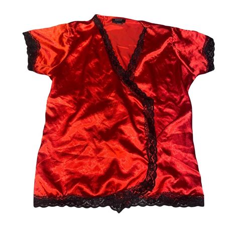 ASHRO RED AND BLACK LACE PAJAMA SET top ties to... - Depop