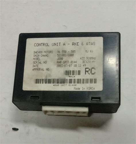 J96550505 RKE Atas Unit Optra – CarTrends