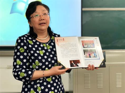 人文学院04法学校友毕业十周年返校再聚首_北京中医药大学新闻网