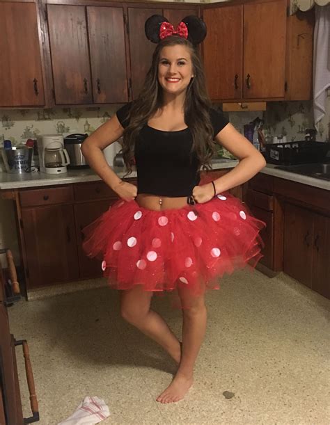 Minnie Mouse Costume | Minnie mouse halloween costume, Minnie mouse ...