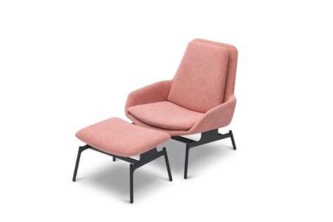 北欧设计师带扶手钢脚靠背椅时尚休闲椅现代简约家用椅创意风眼椅