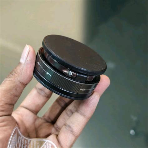 Mini Magnetic Phone Holder – 360° Rotating Vacuum Suction Bracket for ...