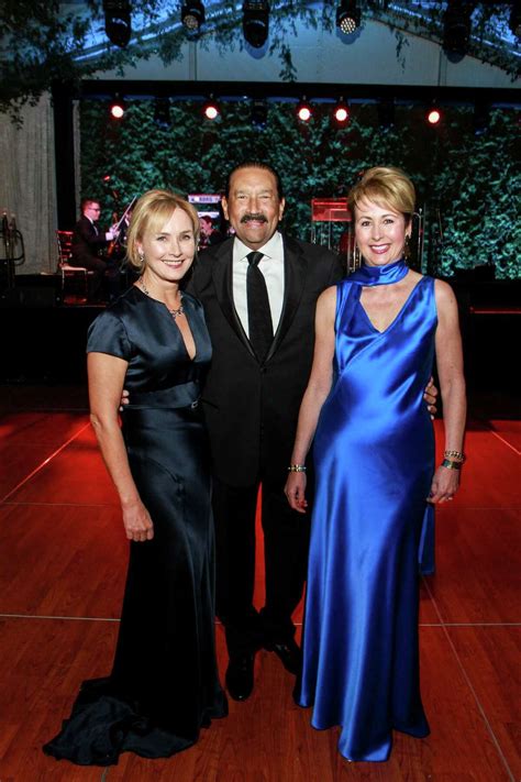 Discovery Green gala nearly raised $1 million