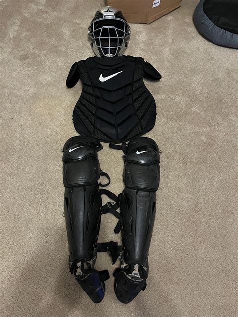 Pro Issued 17 Inch Nike Pro Diamond Catchers Gear | SidelineSwap