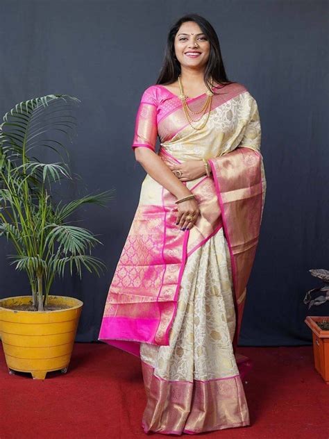 Shop Jhanvi Chauhan Sarees Collection Online at Vastranand