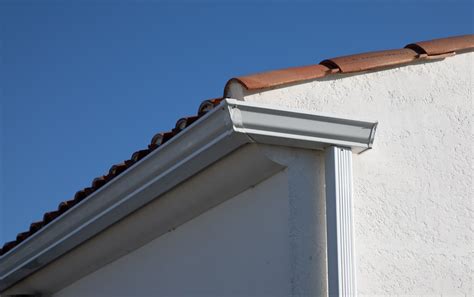Seamless Aluminium Gutters Price in South Africa | Easy Flow Gutters