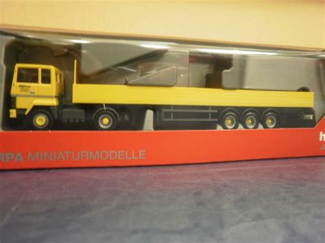 DS Automodelle Modellbauvertrieb | Herpa LKW Ford Transcontinental PrSZ ...