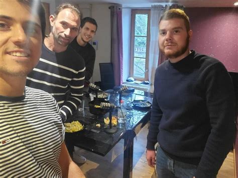 ENTRETIEN. « Une bouchée de foot », un podcast qui cuisine des ex ...