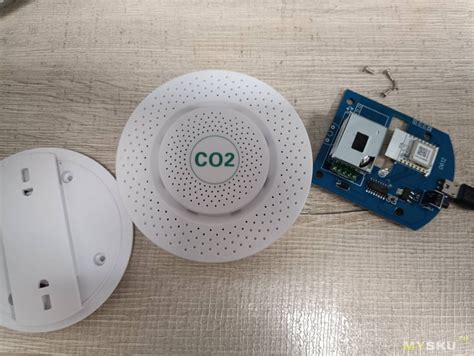 Датчик концентрации CO2 Tuya с интерфейсом Zigbee