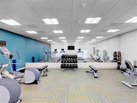 Hotel in Chalmette, LA | Holiday Inn Express & Suites Chalmette - New ...