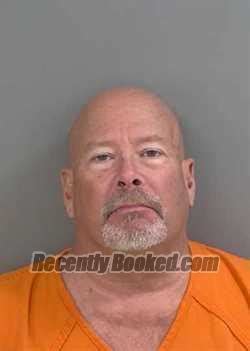Recent Booking / Mugshot for OWEN DOUGLAS KEARNS in Collier County, Florida