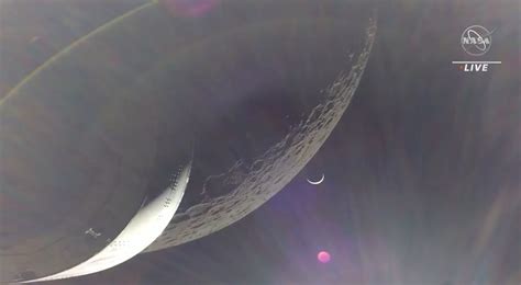 NASA's Orion Spacecraft Hovers Around Moon Before Returning To Earth ...