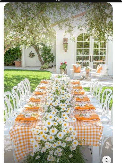 Pin by Mary Pat Bullins on Pretty table settings | Spring party ...