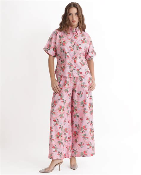 Rareism Women's Kentoy-T Light Pink Cotton Spread Collar Floral Print