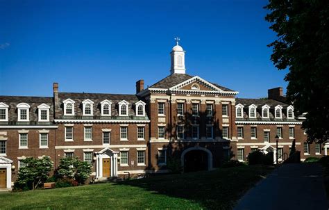 25 Highest Acceptance Rate Colleges - Latest Info