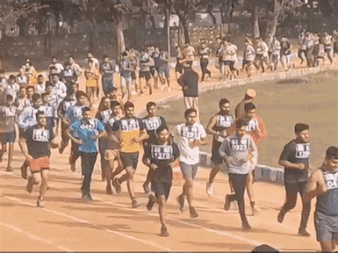 UP Police announces recruitment for 32,679 posts Big New Year boost as ...