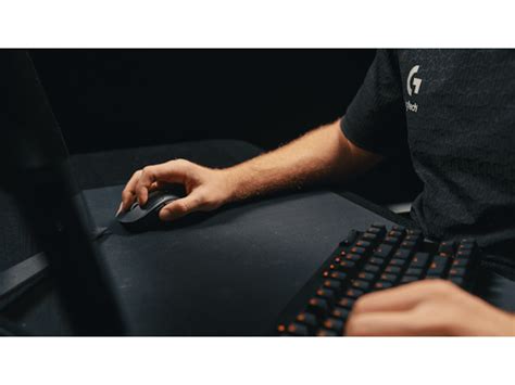 PRO X SUPERLIGHT 2 DEX Wireless Gaming Mouse | Logitech G