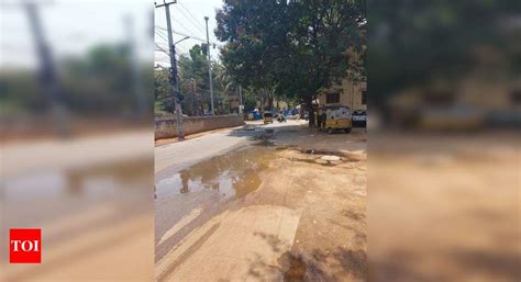 Over Flowing Drainage Causing Inconvenience - Times of India
