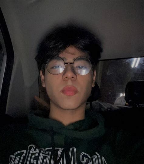 Alex Mateo | Solo piensa en tomar 😭 - - #parati #viral #humor #comedia ...