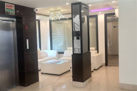 Sanvi Prime - Venue - HUDA City Centre - Sector 29 - Weddingwire.in
