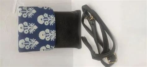 Sling Bags - Kalamkari Sling Bag Manufacturer from Dombivli