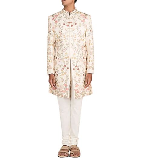 Vikrant Massey’s sherwani in Ginny Weds Sunny on Netflix is perfect for ...