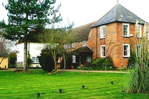 SHEEPHOUSE MANOR (Maidenhead) - Guesthouse Reviews, Photos, Rate ...