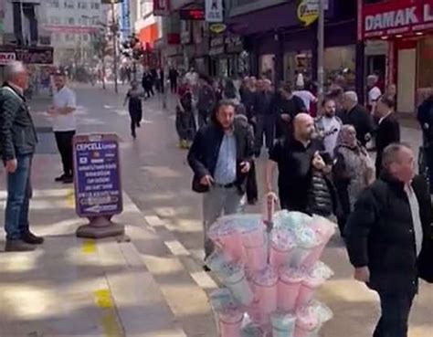 Powerful 6.2 earthquake rocks Istanbul, sending residents fleeing