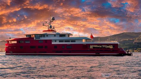 AKULA, Yacht - Details and current position - IMO 9932232 - VesselFinder