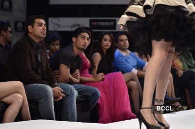 Prateik Babbar, Sameera Reddy and Malaika Arora Khan as Cotton Council ...