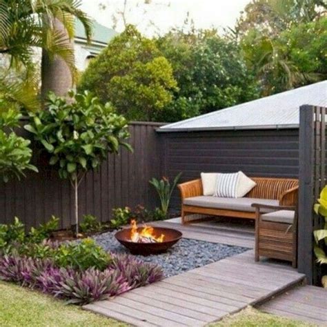 20+ Attractive Small Backyard Design Ideas On A Bu | Small garden ...