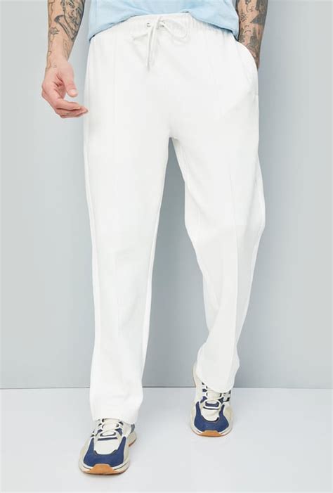 Buy Track Pants for Men Online Starting at ₹599 | Max Fashion