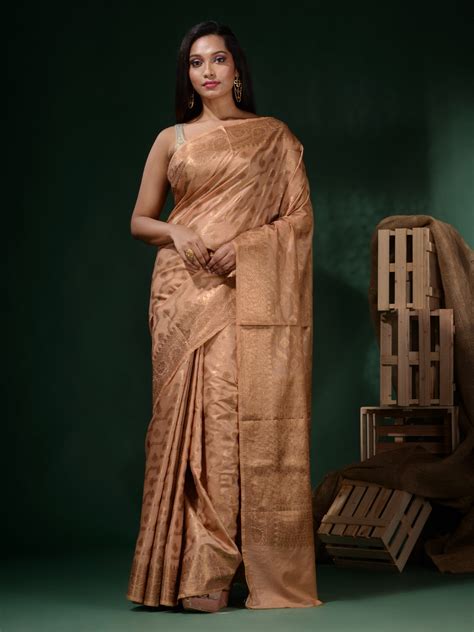 Beige Silk Blend Handwoven Soft Saree With Nakshi Pattern – Charukriti