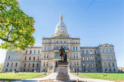 About Michigan - Guide of the World