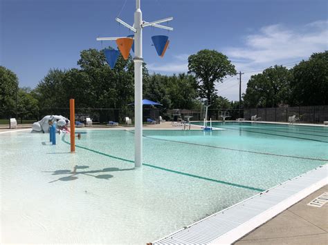 Lake Mills Family Aquatic Center | Lake Mills, Iowa | Travel Iowa