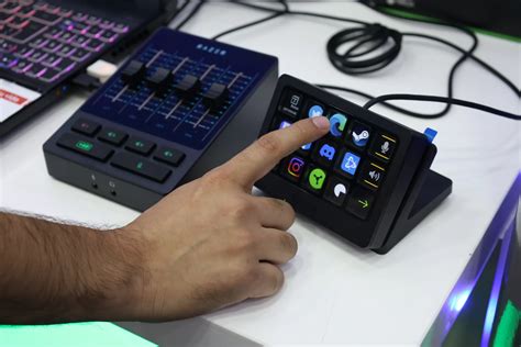 Image result for Using Maxspec Razer