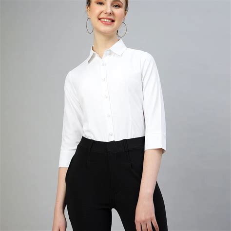 Relaxed Fit Solid Spread Collar Casual Shirt - Fithub Fashion