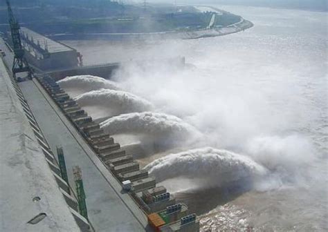 三峡和葛洲坝电站去年发电超900亿千瓦时(图)-搜狐滚动