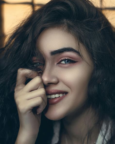 Picture for a Woman 的图像结果