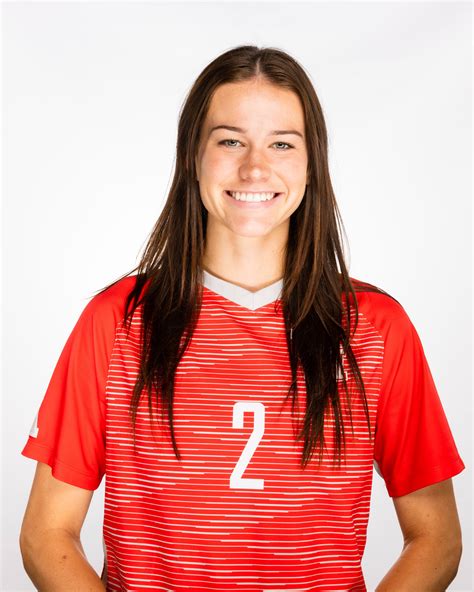 Emma Clarke, Houston Cougars - NIL Profile - Opendorse