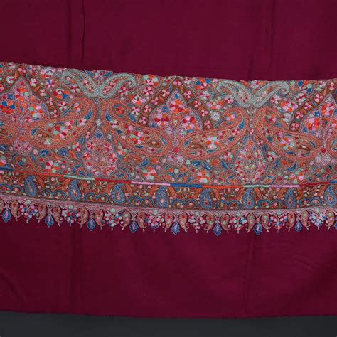 Magenta Base Border Design Sozni Embroidered Pashmina Shawl – Kashmir ...