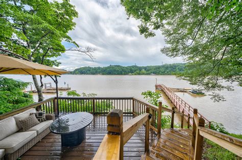 Nc Lake Norman Waterfront Condo Move In On This Rare Lake Norman Home ...