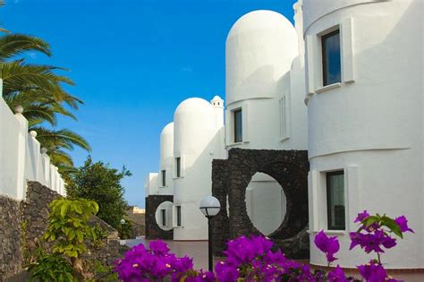 HOTEL TABAIBA CENTRE (Costa Teguise, Lanzarote) - Hotel Reviews, Photos ...